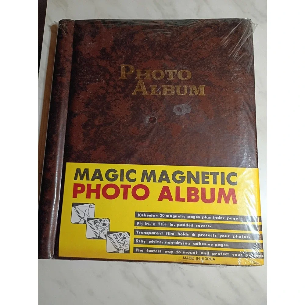 Vintage Magic Magnetic Photo Album Brown Marbled Padded Cover 10 Sheets 20 Pages